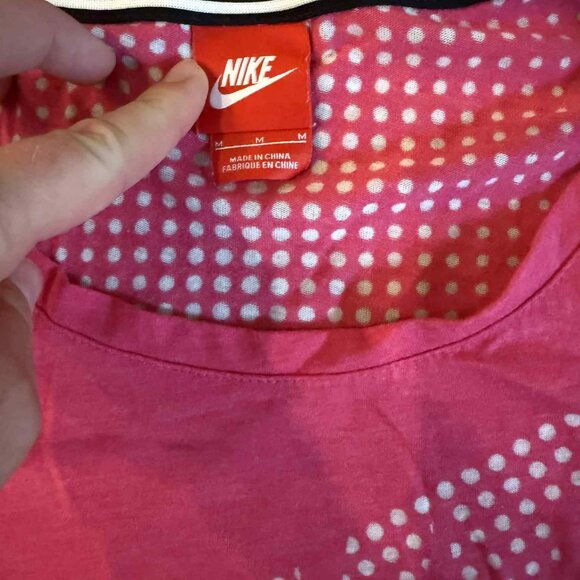Nike Athletic Tops Bundle - Picture 5 of 10